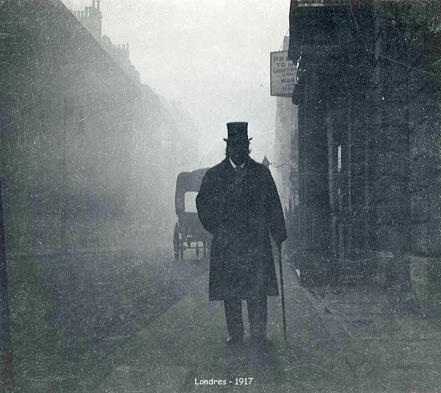 1917年ロンドンで